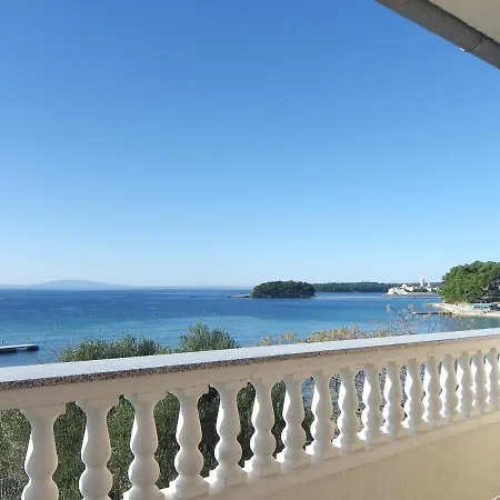 Maestral Rab Bed & Breakfast 3*